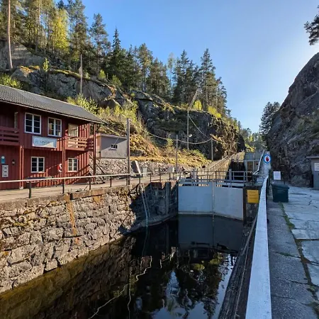Newly Built, Bright Apartmán Skien