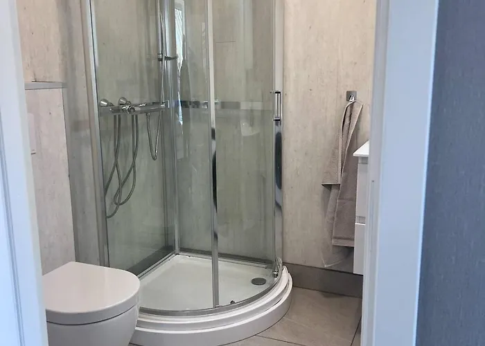 Newly Built, Bright Skien