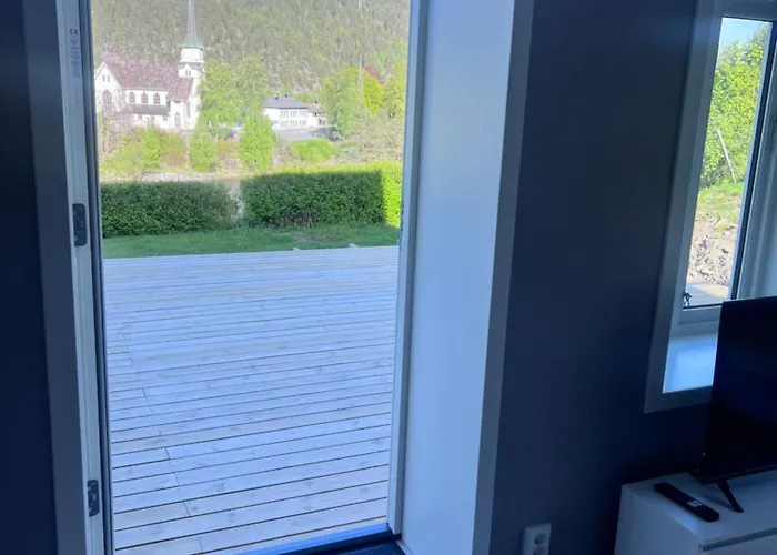 Newly Built, Bright Lägenhet Skien