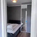 Newly Built, Bright *