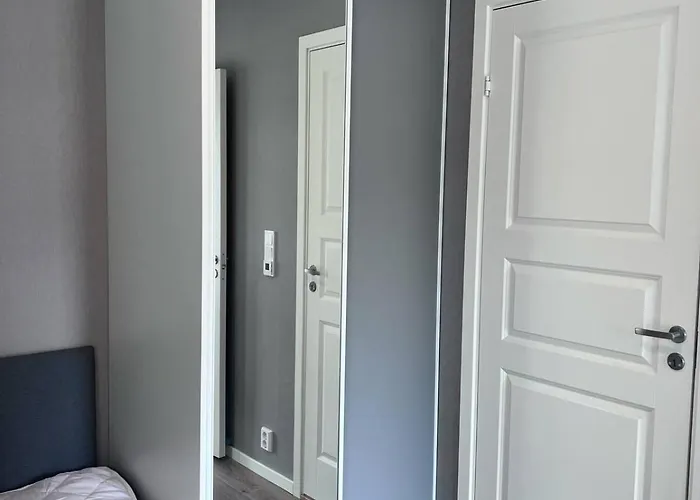 Newly Built, Bright *